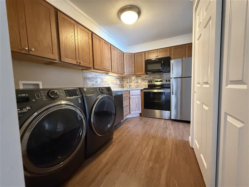 P6-Kitchen-3-web Laundry units